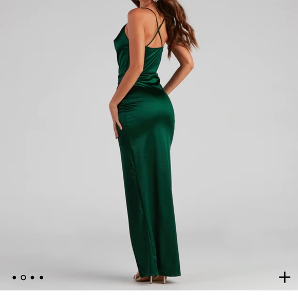 Emerald midi formal dress - Picture 3 of 6